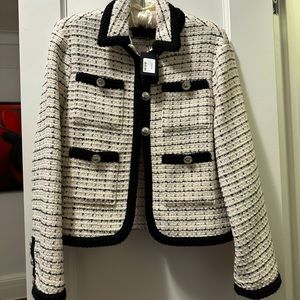 New twid Maje blazer with tags. Size 34 (Italian)